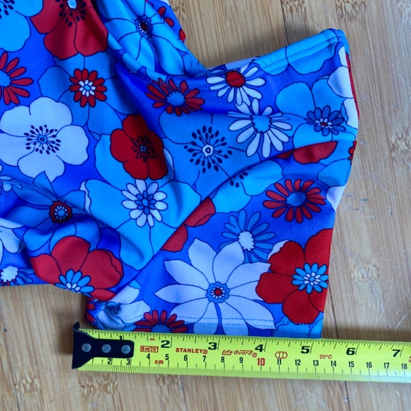 Cat & Jack Girls Swimsuit 10 12 NEW Short Sleeve Bow Back Red White Blue Flowers - Picture 8 of 14